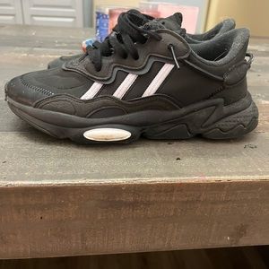 Adidas Ozweego 6.5